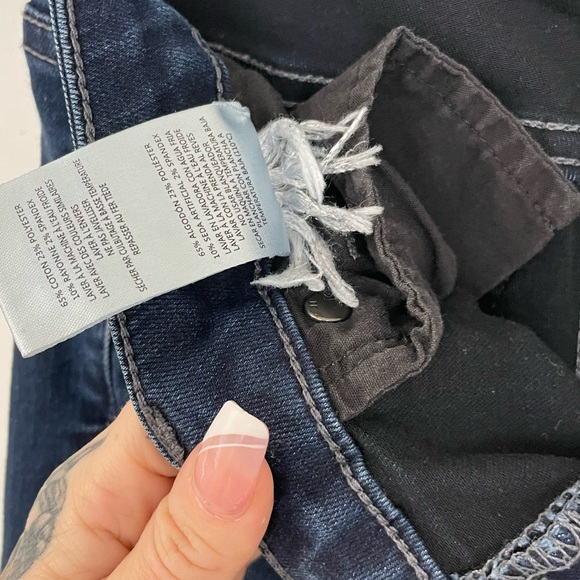 Dark Blue Denim: JOE’S Skinny Ankle Jeans. - Picture 7 of 7